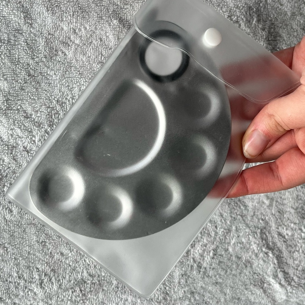 Gray Paint Palette with Case